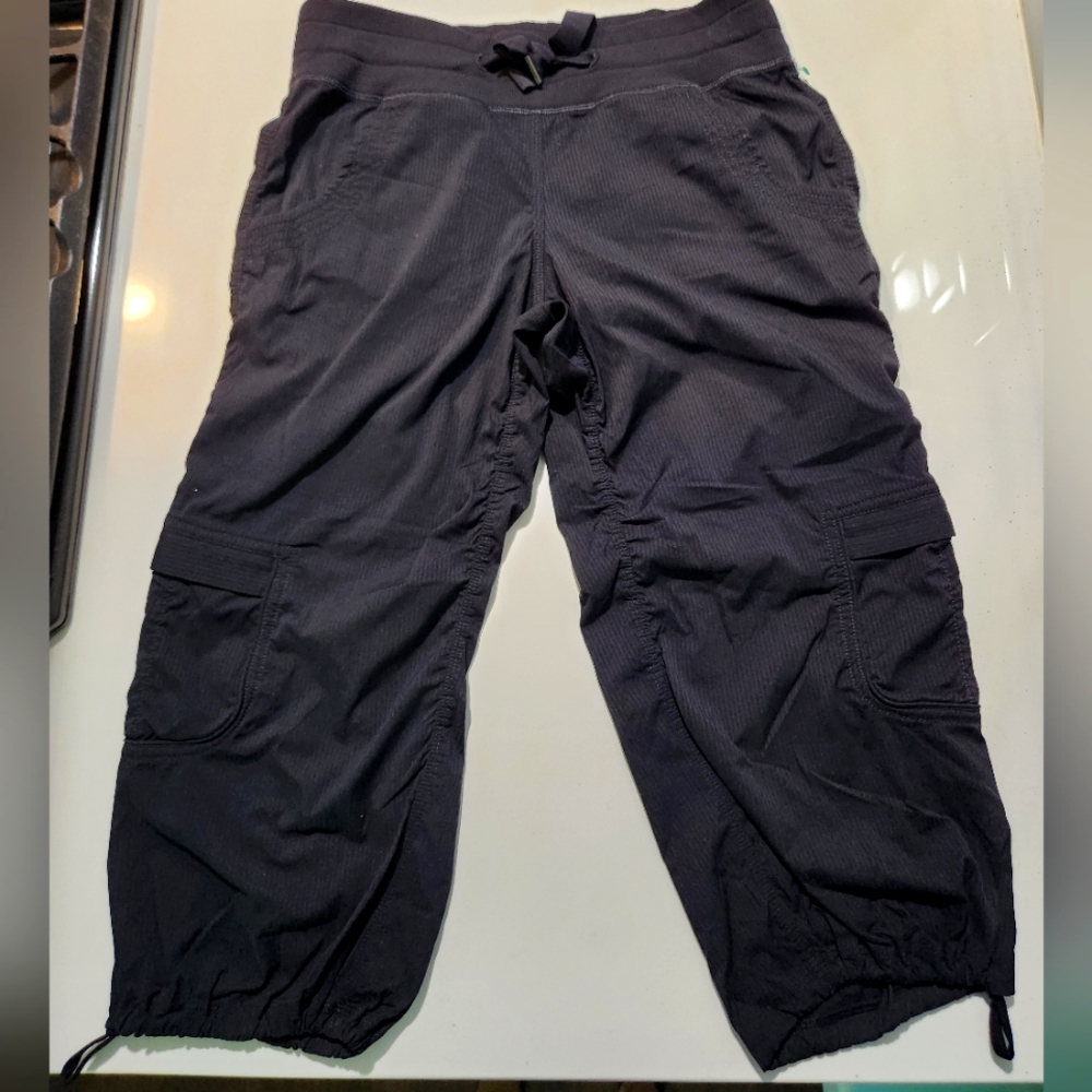 Black Cargo Jogger Pants Lululemon Size 6